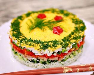 Салат печень трески под шубой