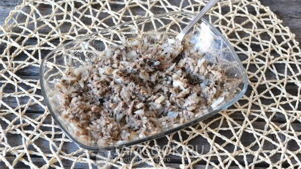 салат шпроты под шубой