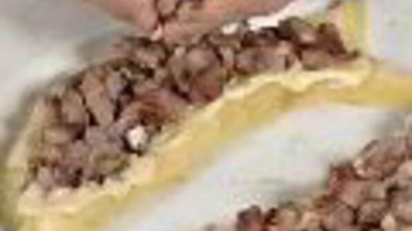 селедка под шубой с солеными огурцами