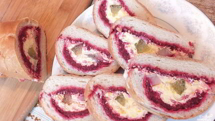 Селедка под шубой в багете