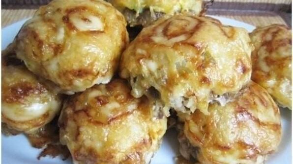 шарики из фарша под шубой в духовке