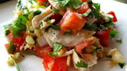 Салат с копченой рыбой