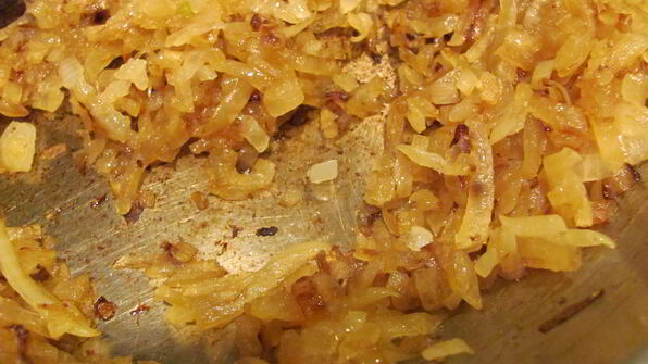 салат с курицей и черносливом