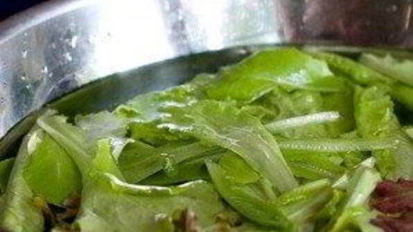 салат цезарь классический