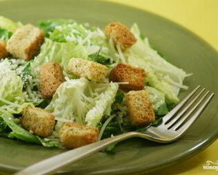 Салат Цезарь с капустой