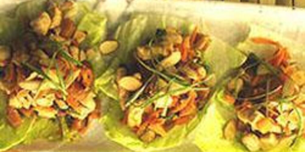 Рецепт салата цезарь с курицей и черешней