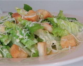 Салат Цезарь традиционный