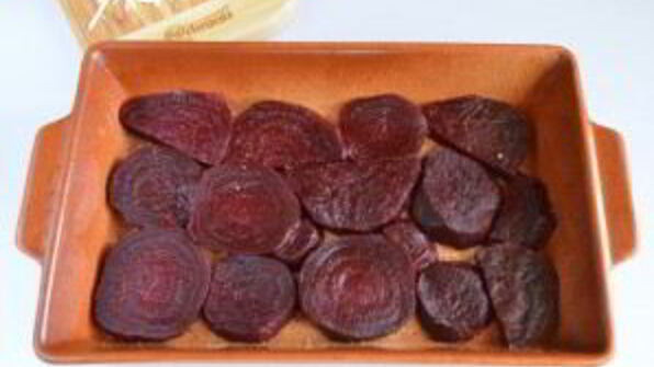 свекла под сырной корочкой с майонезом