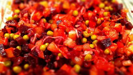 Винегрет с каперсами и запеченной свеклой