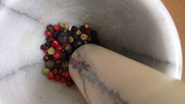 брусничный соус к мясу с можжевельником