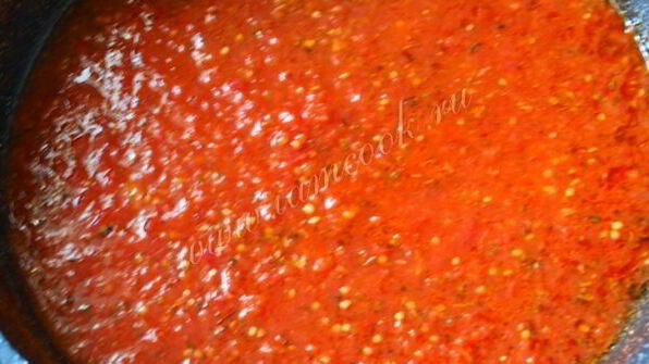 соус из свежих томатов с базиликом