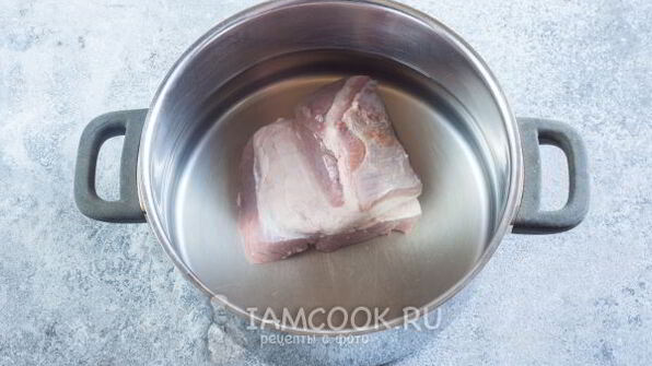 борщ классический с мясом