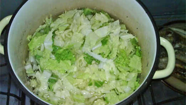 борщ с бычками и фасолью