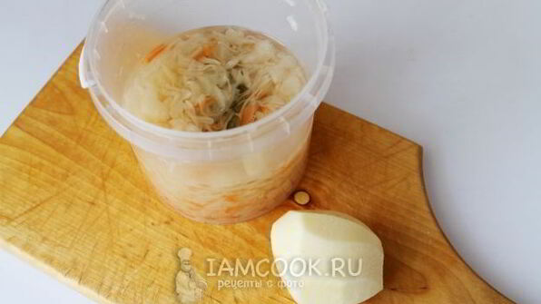 борщ с куриными крылышками