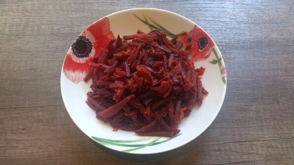 борщ с маринованной свеклой