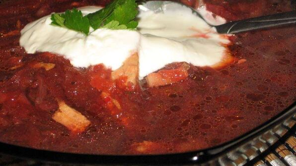 борщ с томатной пастой