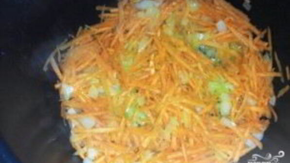 борщ с тушенкой в мультиварке