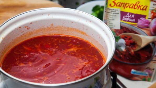 борщ в буханке бородинского