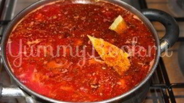 домашний борщ с говядиной