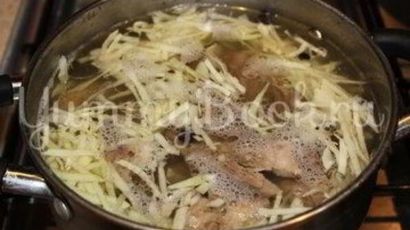 домашний борщ с говядиной