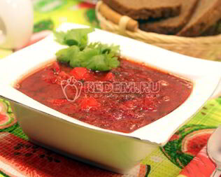 Вкусный борщ с черемшой