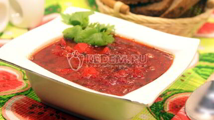 Вкусный борщ с черемшой