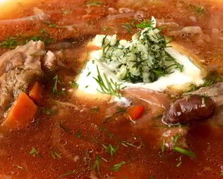 Вкусный домашний борщ