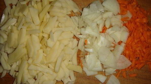 домашняя лапша на курином бульоне