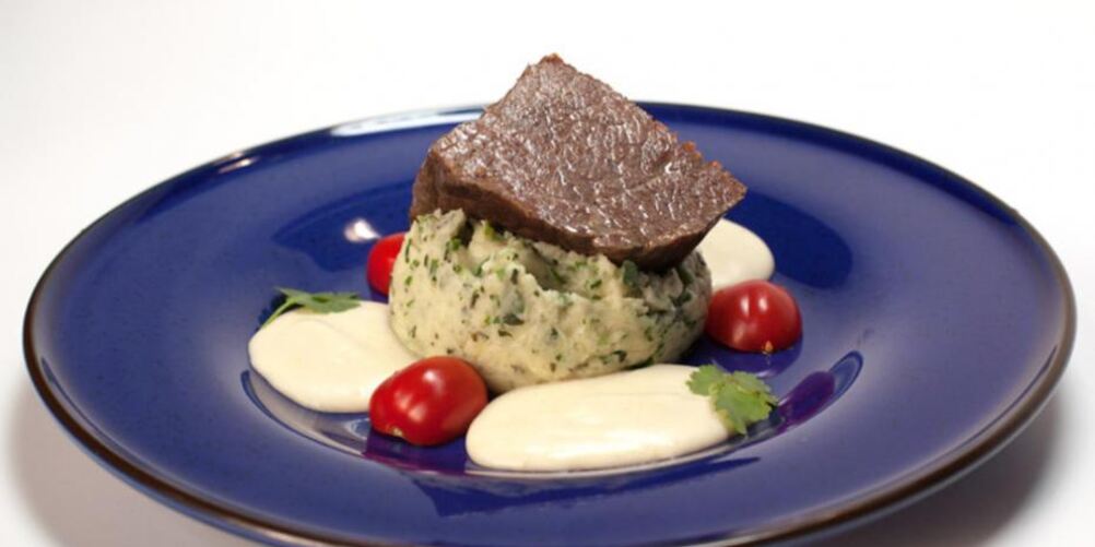 Рецепт говядины, томленной в крепком бульоне