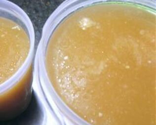 Крепкий бульон из курицы