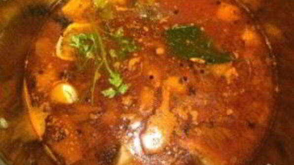 насыщенный говяжий бульон