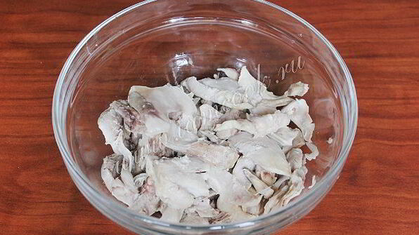 суп с крапивой на курином бульоне