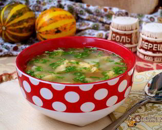 Суп с тыквенными клецками на мясном бульоне