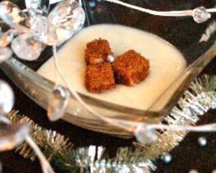 Французский суп из пастернака с Фуа Гра