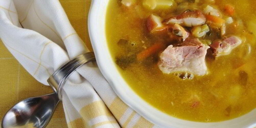 Рецепт горохового супа с беконом
