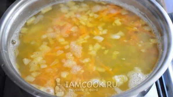 гороховый суп с фрикадельками