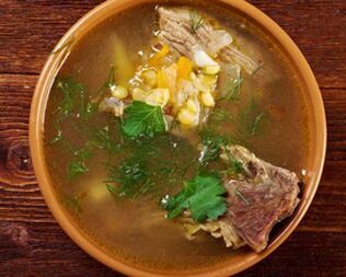 Гороховый суп с говяжьими ребрышками