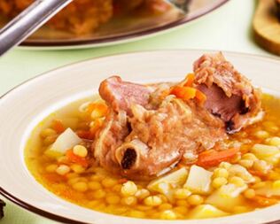 Гороховый суп с копченостями