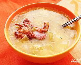 Гороховый суп с копчеными ребрами