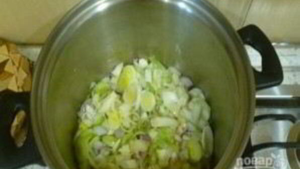 гороховый суп с курицей на кокосовом молоке