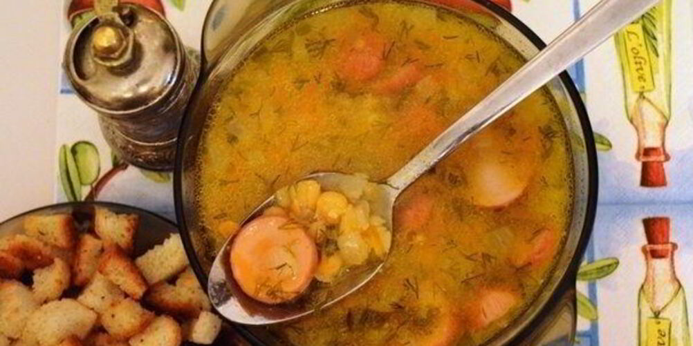 Рецепт горохового супа с сардельками
