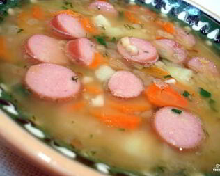 Гороховый суп с сосиской