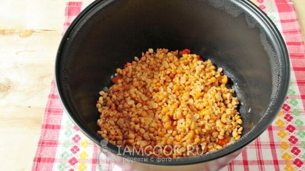 гороховый суп с тушенкой в мультиварке