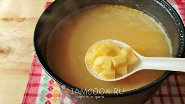 гороховый суп с тушенкой в мультиварке