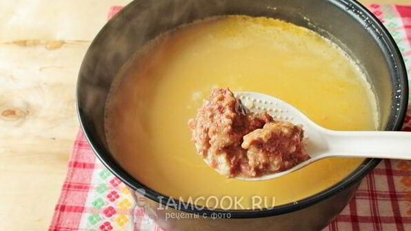 гороховый суп с тушенкой в мультиварке