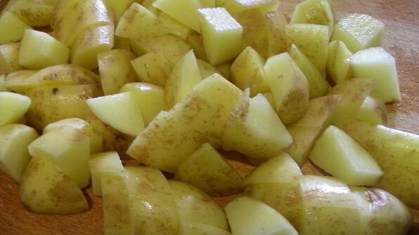 постный гороховый суп с сельдереем