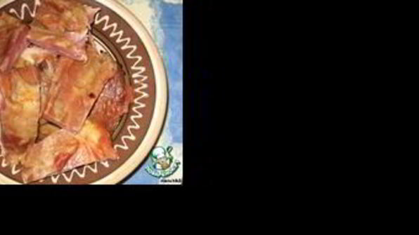 суп гороховый с копчеными ребрышками