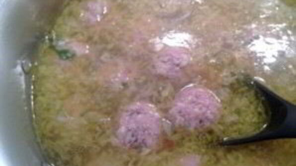 греческий суп с фрикадельками