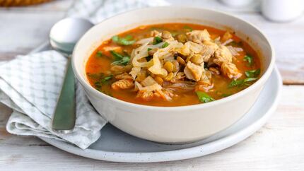 Капустняк с индейкой и чечевицей