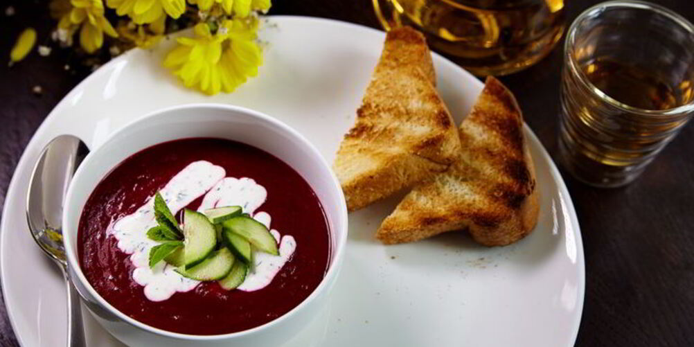 Рецепт холодного крема-супа из свеклы